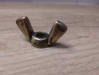 Stara duża nakrętka motylkowa mosiężna 10 mm 1 cm śruba motylek M10 PR