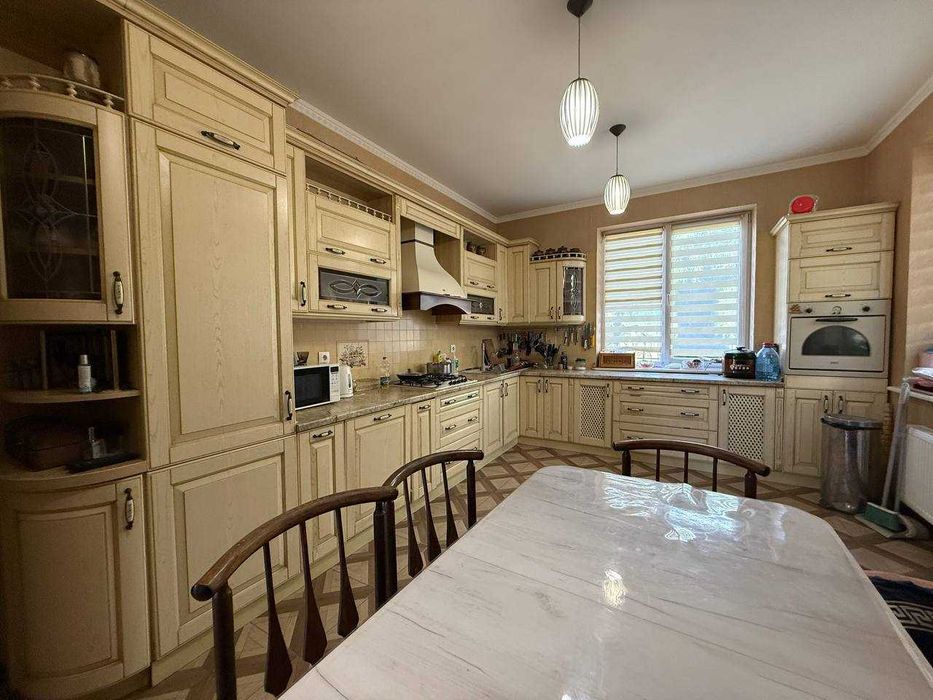 Оренда будинку у с. Басівка з євроремонтом