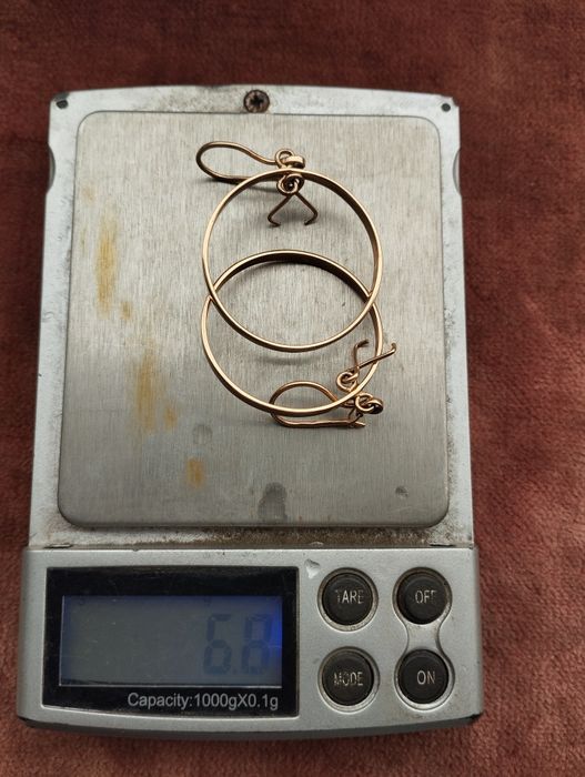 Золотые серьги с янтарем. СССР. Рига.