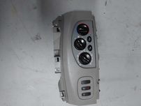 Renault trafic vivaro panel klimatyzacji wersja 01-14 rok