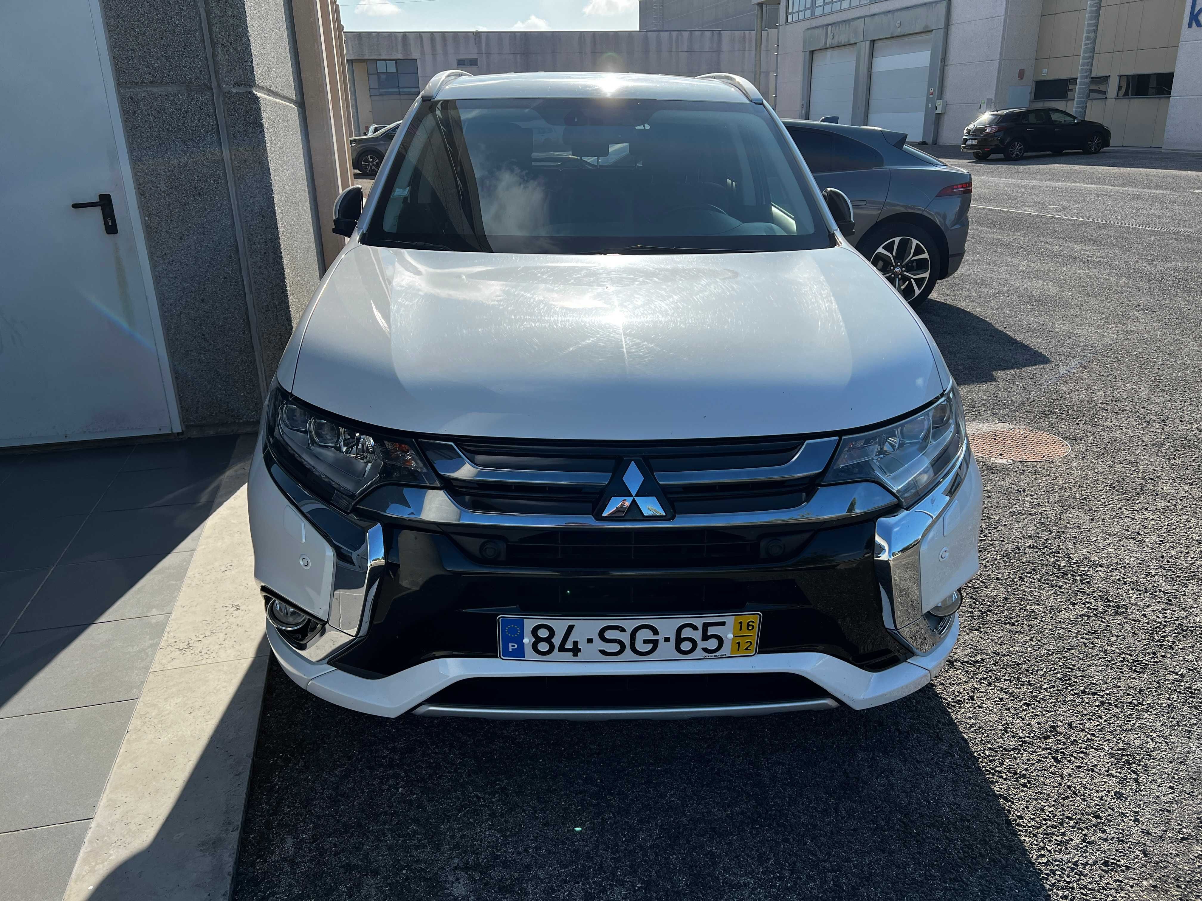 Mitsubishi Outlander PHEV Intense