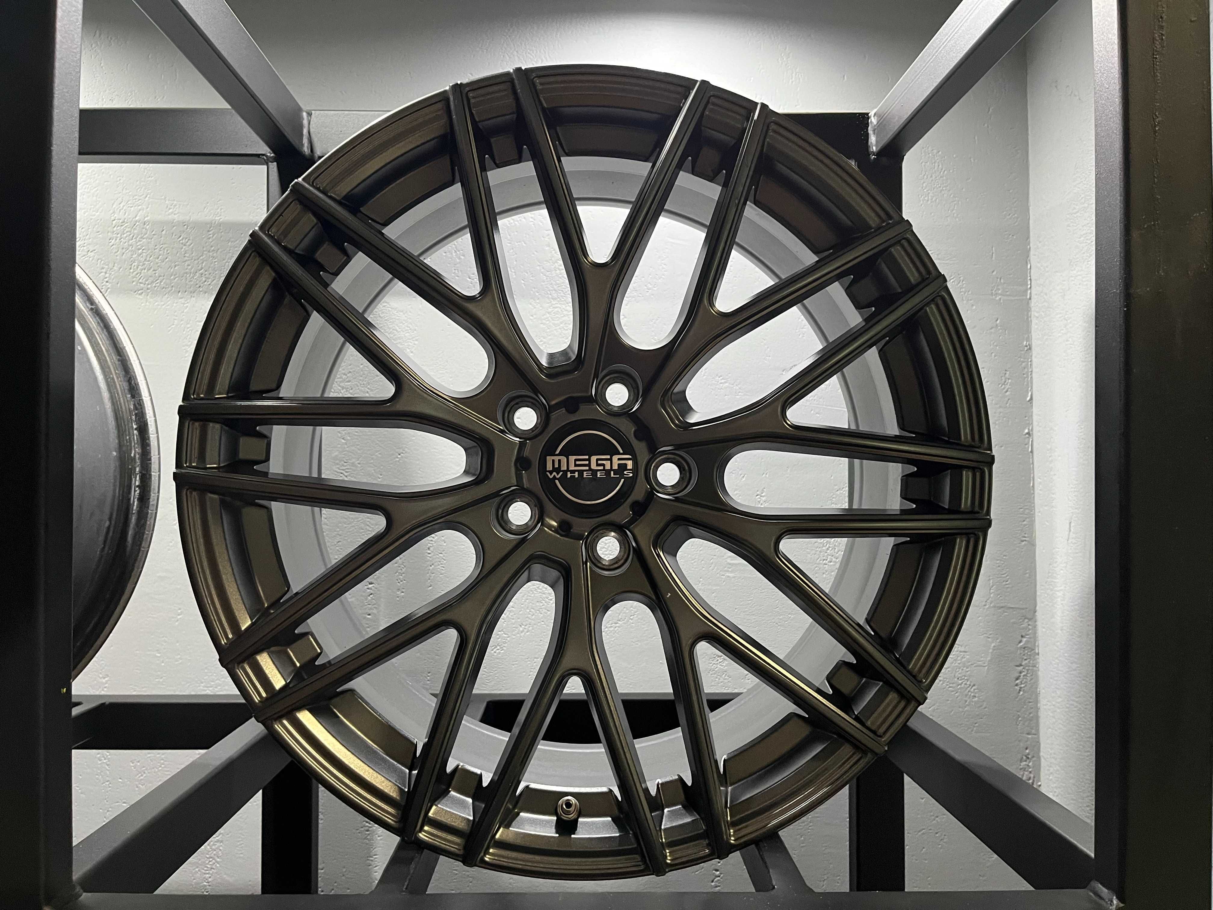Felgi aluminiowe 8x18 cali 5x112 Audi BMW Mercedes Seat Skoda VW #5230