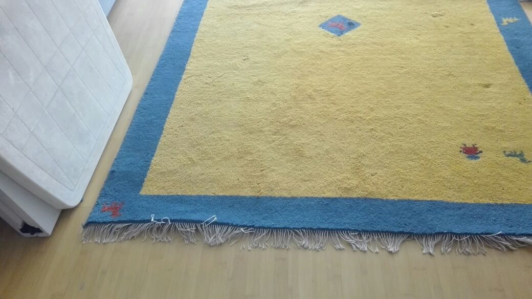 Carpete grande  2,30 x 1,70