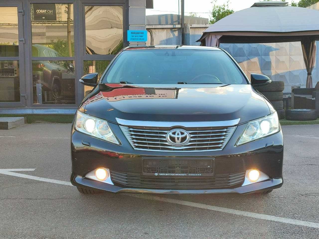 Toyota Camry VII (XV50), 2012 р., Автомат 2.5 л.