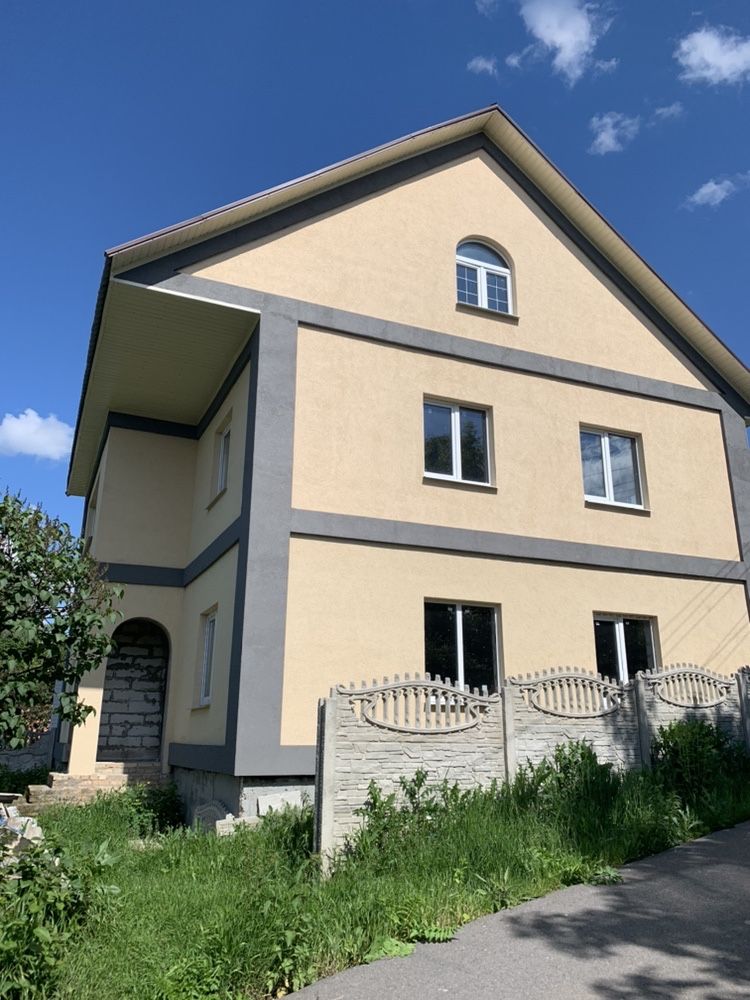 Продам  2эт. дом 186 кв м  От Харькова 16 км , Южный !