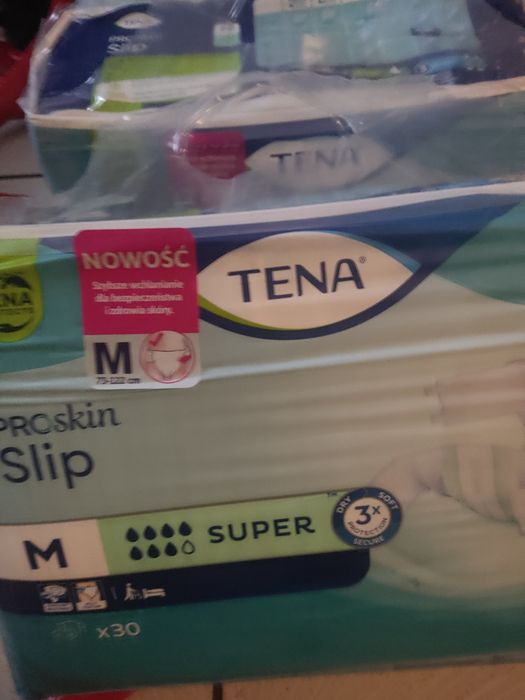 Pieluchy M TENA Proskin Slip