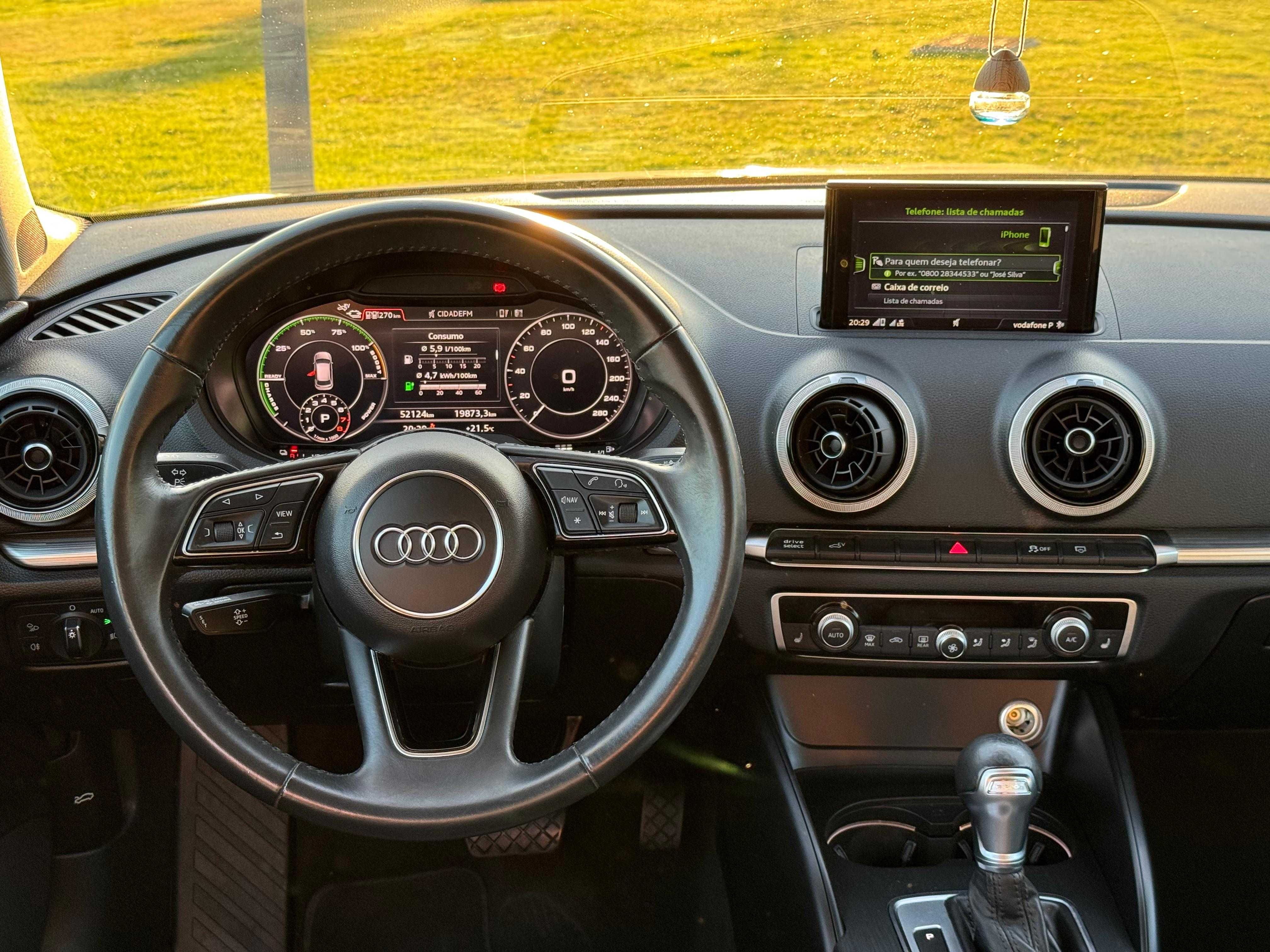 Audi A3 e-tron - Hibrido