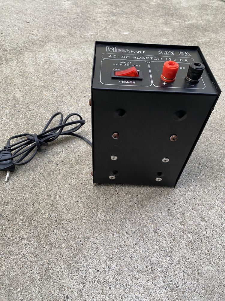 AC- DC ADAPTOR 12 V 6 A Mega Power