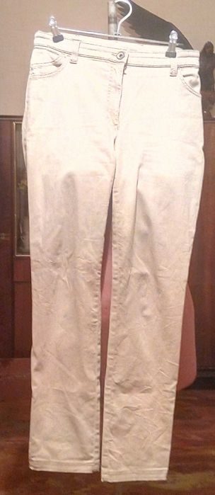 отдам брюки, талия 74-76см