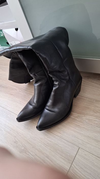 Кожані козачки жіночі