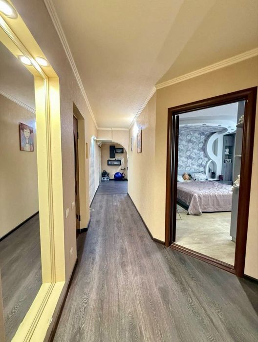 Є Відновлення‼️Продаж великоі двухкімнатноі квартири Центр міста