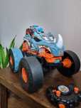 Zestaw hot wheels monster truck na pilota rampa