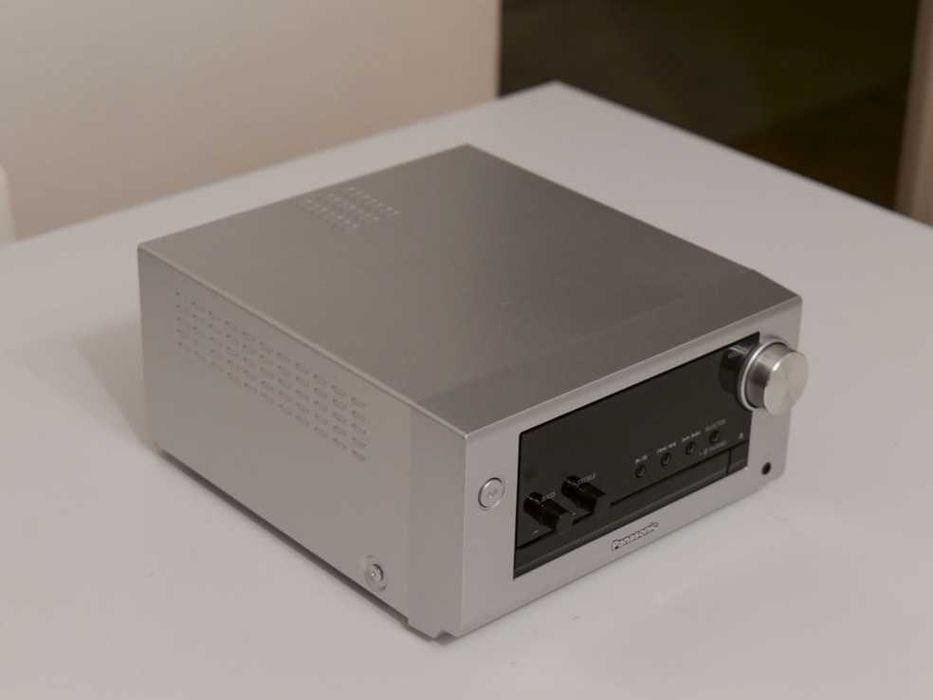 Panasonic SC-PM700EG-S Wieża stereo CD Bluetooth USB 80W