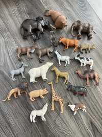 Іграшки статуетки тварини