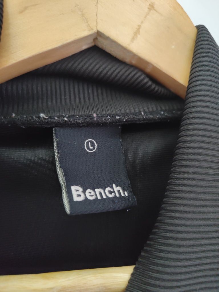 czarna śliska bluza bez kaptura Bench rozmiar L