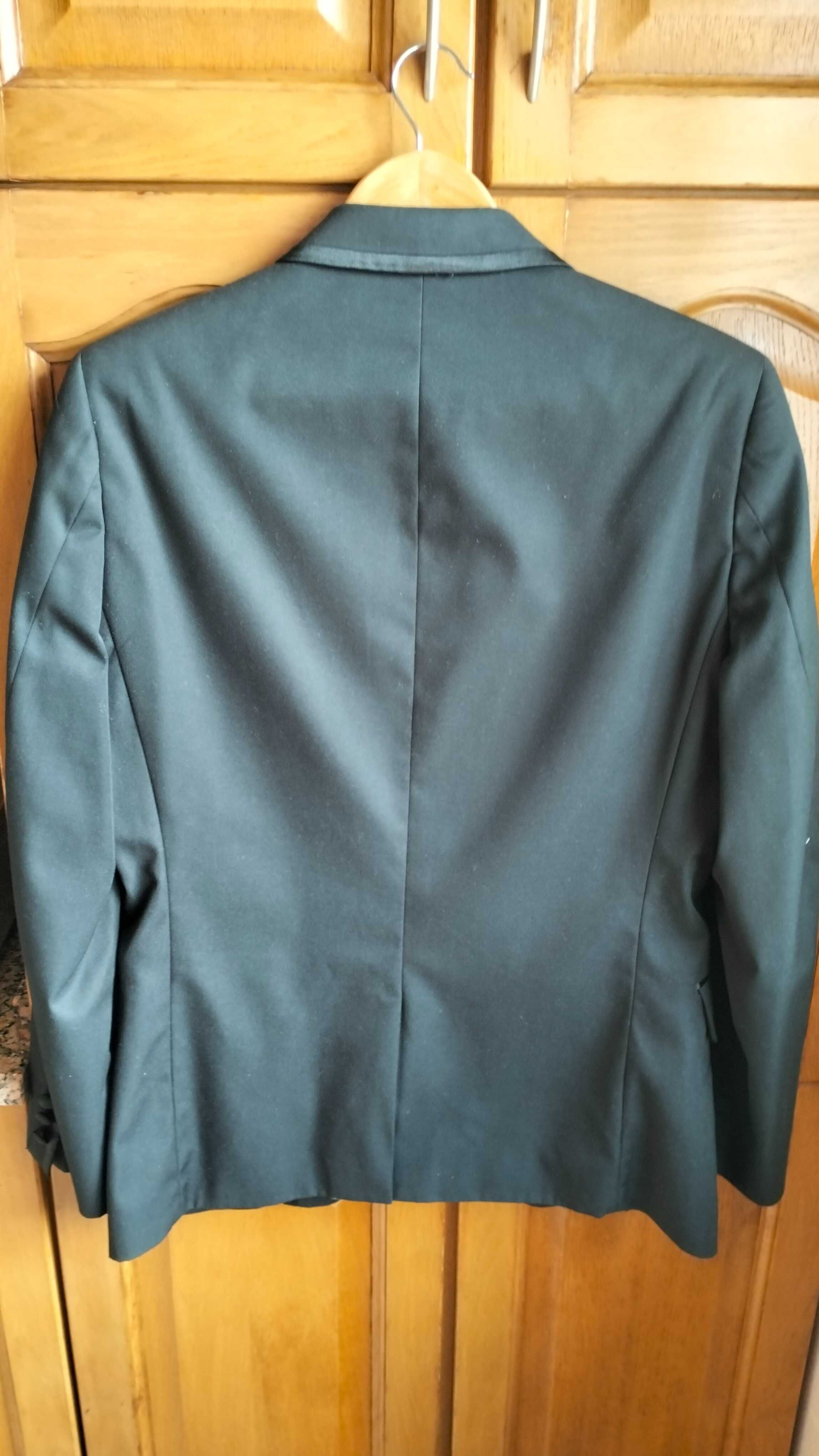 Blazer masculino da H&M em excelente estado, tamanho 48 (S/M)