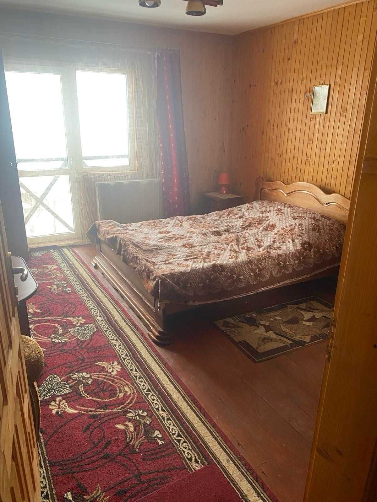 Продаж будинку в горах Карпати
