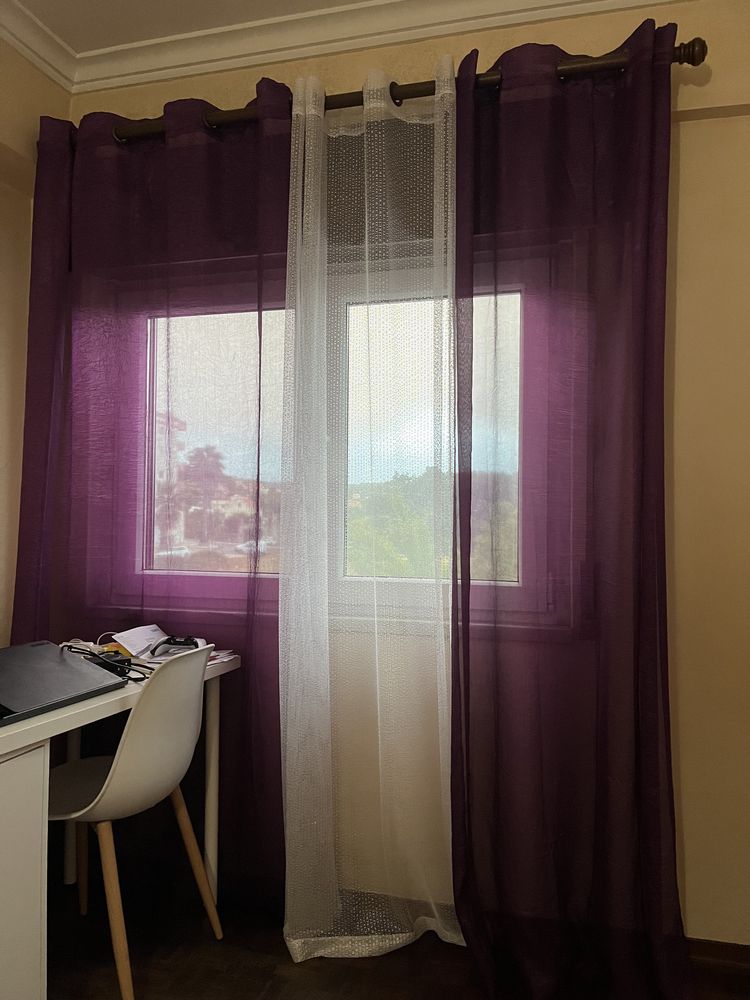 Cortinados Liso e Rendado - Branco e Roxo