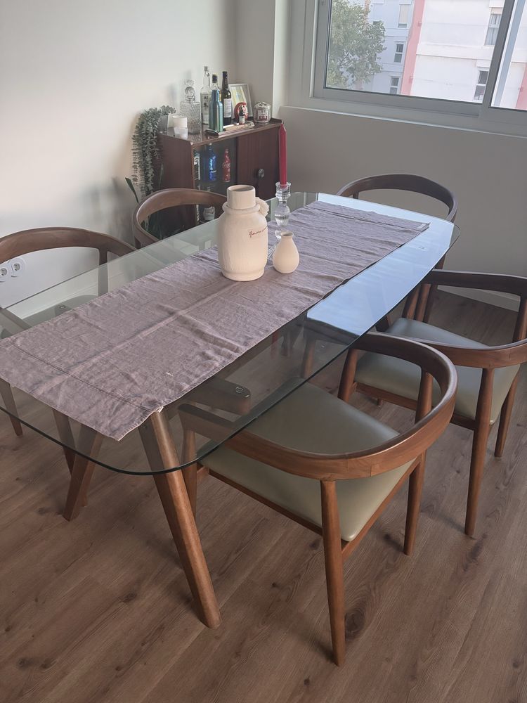 Mesa de jantar tampo vidro kenay