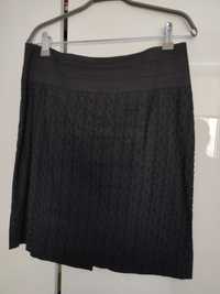 Czarna mini spódniczka z angielską koronką