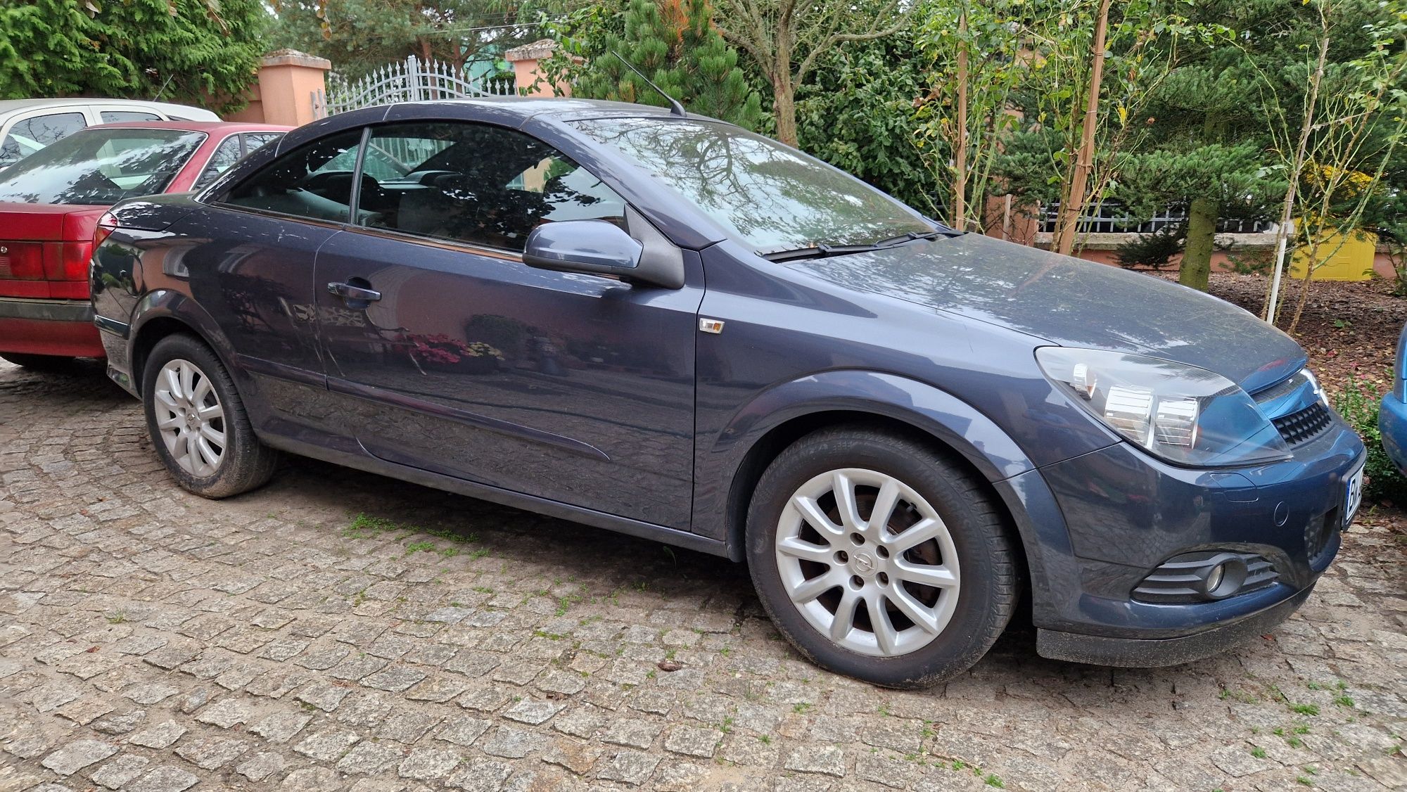 OPEL ASTRA H twintop cabrio 1.8 benzyna