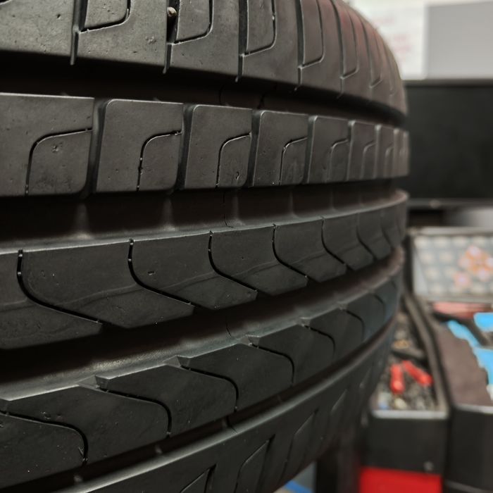 235/40/19 XL Sprzedam parę opon letnich Pirelli z 2024 roku