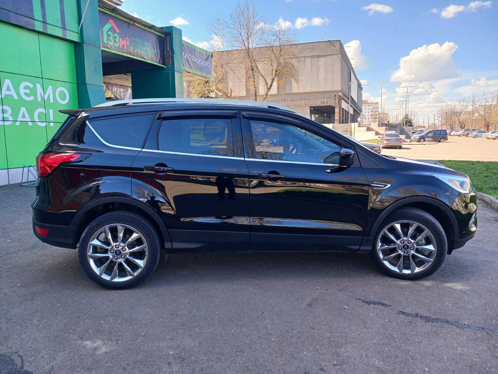 Ford Escape 2019 рік 34 тис. км.