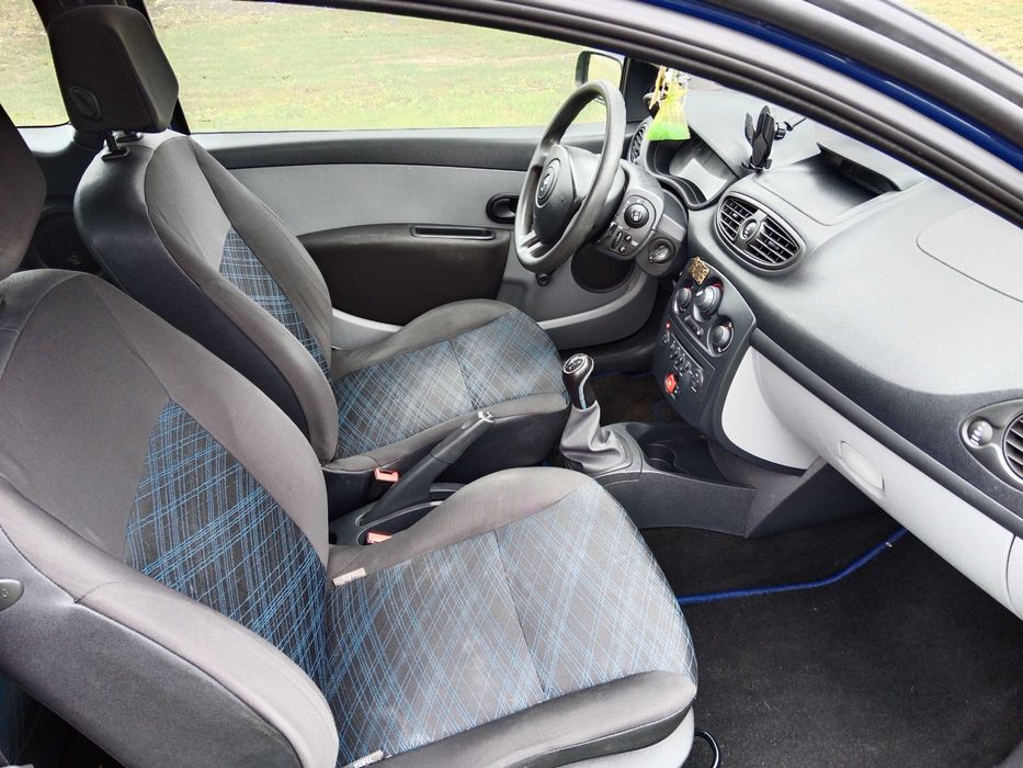 Renault Clio 3 Klimatyzacja Bardzo Ładny Mały przebieg 158 tys km