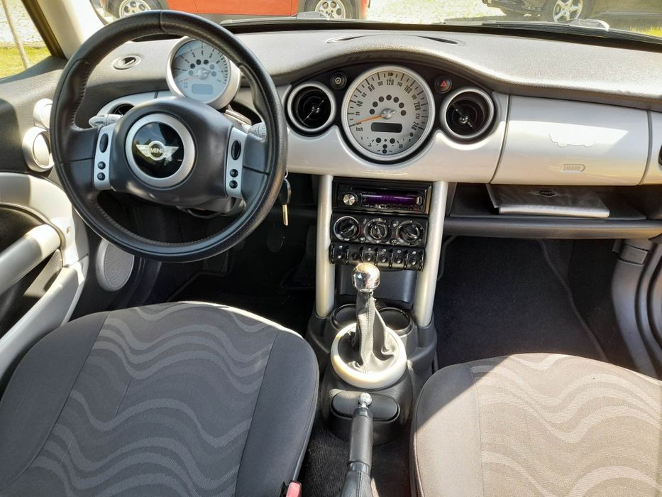 Mini One 2002r., 1600cm benzyna