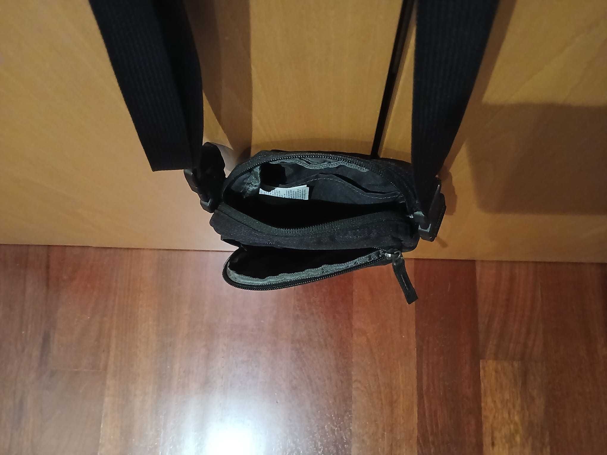 Bolsa de ombro Nike oficial