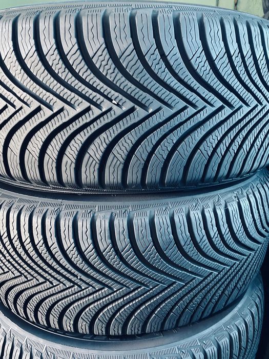 225 55 17 Michelin Pilot Alpin 5 85% Зима 2023 Гарантія