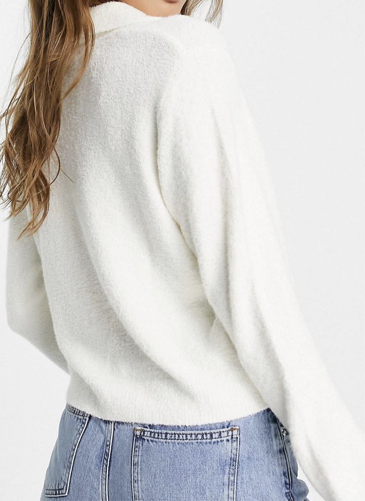 WYPRZEDAŻ Nowy miękki sweter Pull & Bear r. M