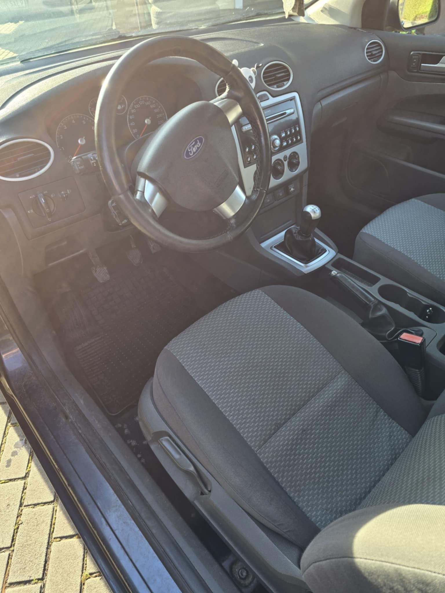 Ford Focus mk2 1.8 benzyna + Lpg