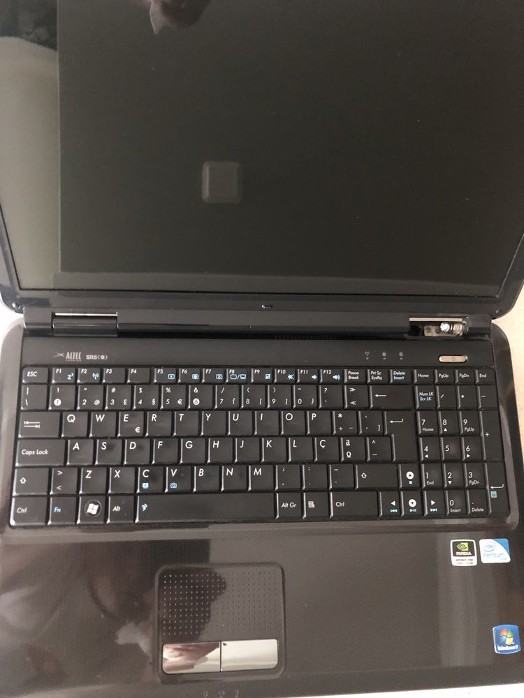 ASUS K50I -4gb Ram-320gb -win10