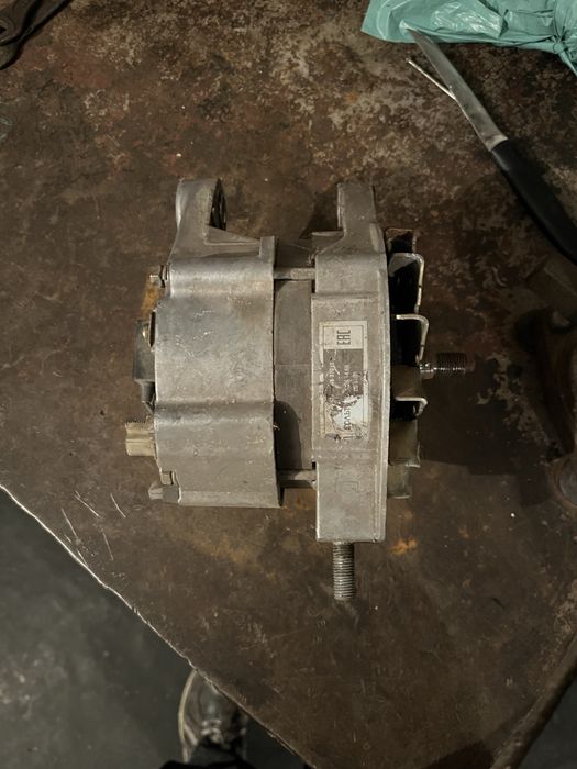 Продам генератор ваз 08,09,99