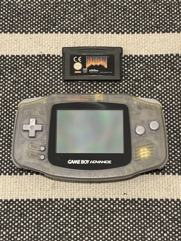 Game Boy Advance + DOOM
