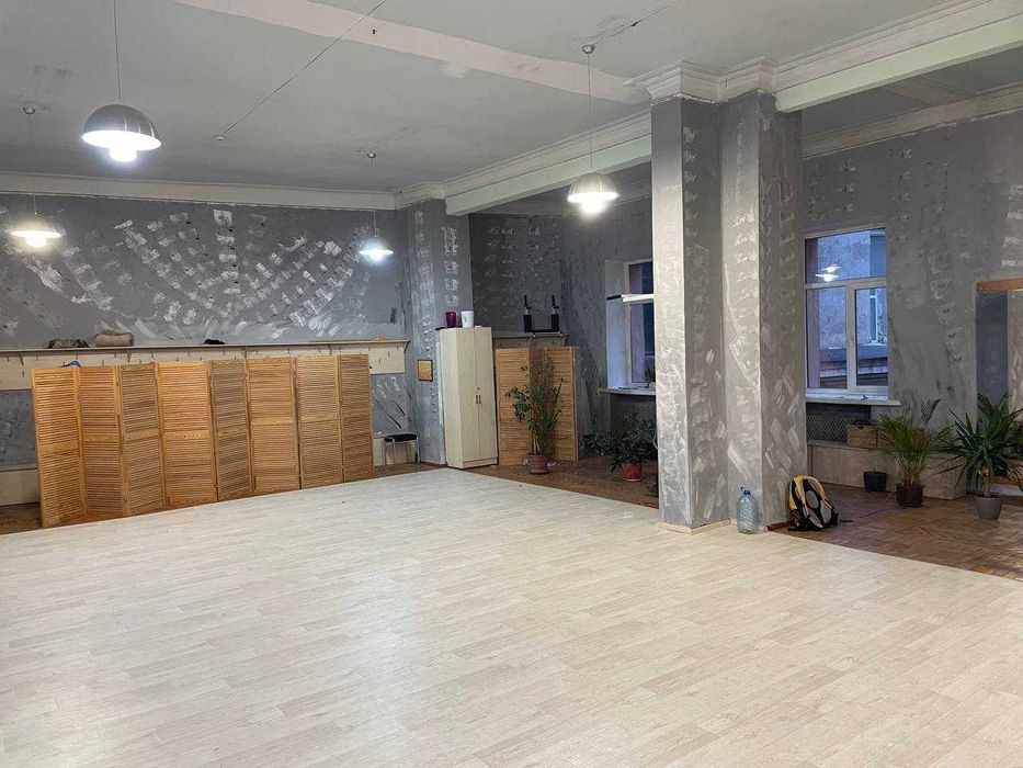 майдан Конституції - Оренда офісів в центрі Харкова