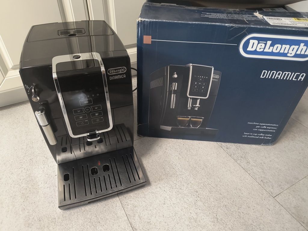 Ekspres do kawy DE'LONGHI ECAM 350.15 B

Specyfikacja:

Moc 1450 W
Ciś