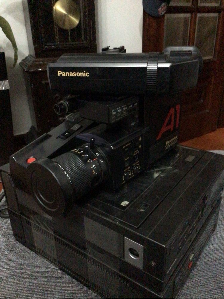 Maquina de filmar antiga A1 da PANASONIC,em bom estado