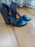 Sandały Guess rozmiar 40 damskie