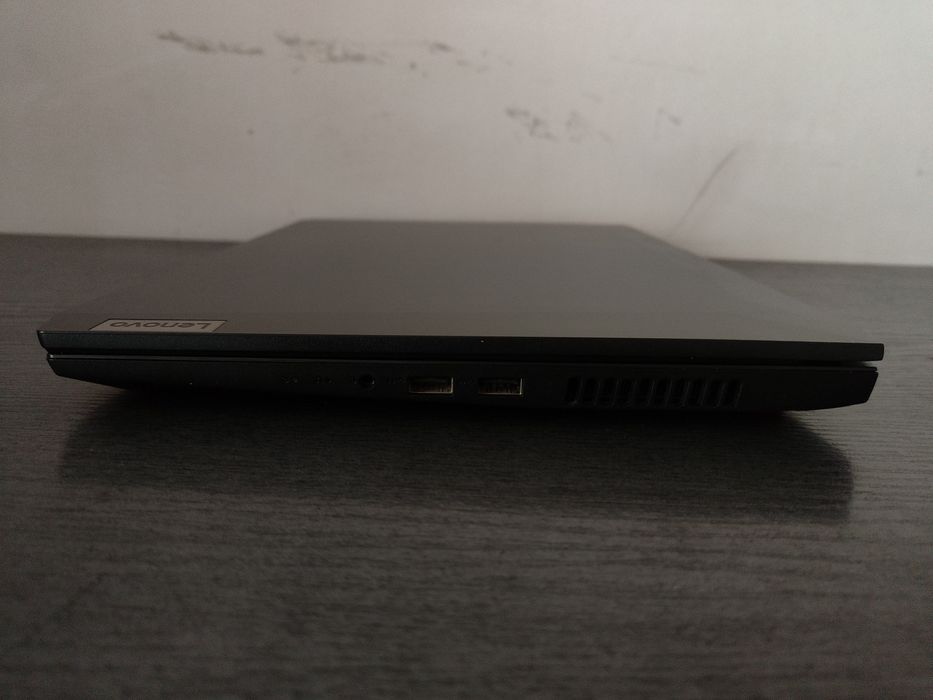 Lenovo IdeaPad Gaming 3 • Ryzen 5 5600H • RTX 3050 • 16GB RAM • 512GB