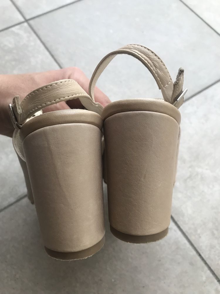 Buty sandały Baldaccini 37 beż skórzane