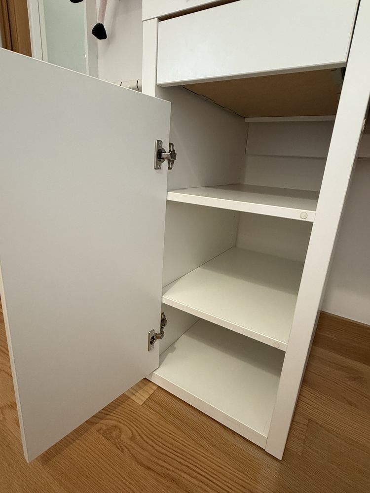 Secretária Micke Ikea + módulo adicional com muito pouco uso!