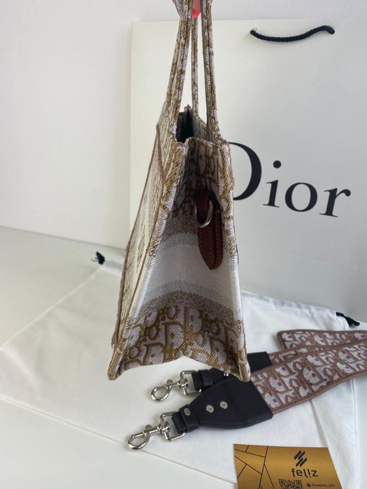 Torebka damska listonoszka