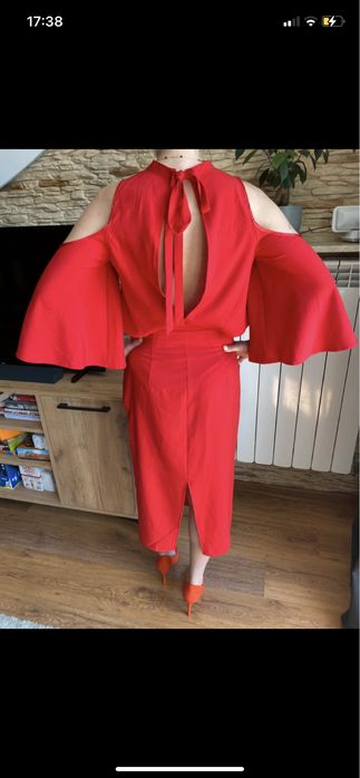 Czerwona sukienka, weselna, z rozcięciami - NAKD, rozm. XS/S