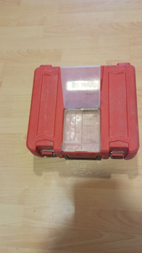 Walizka Sparky możliwa wysyłka OLX
