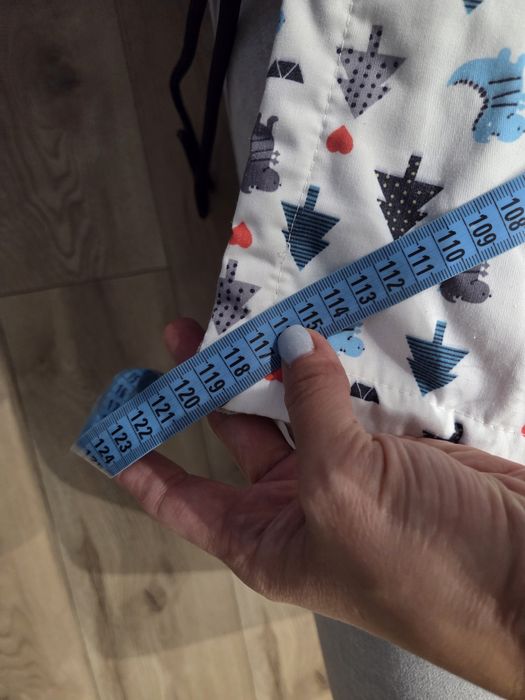 Rożek otulacz do fotelika dla chłopca. Nowy