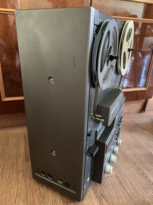 Магнитофон катушечный Орбита 107 С Бабинный приемник Магнітофон бабінн