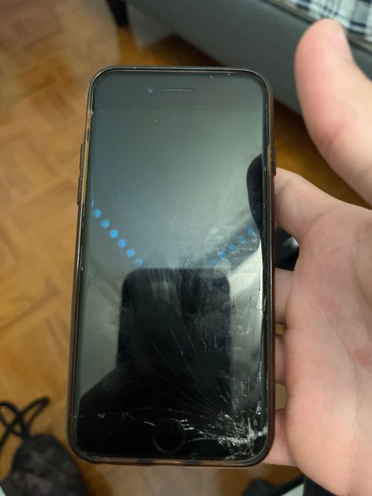 iPhone 7 bastante usado