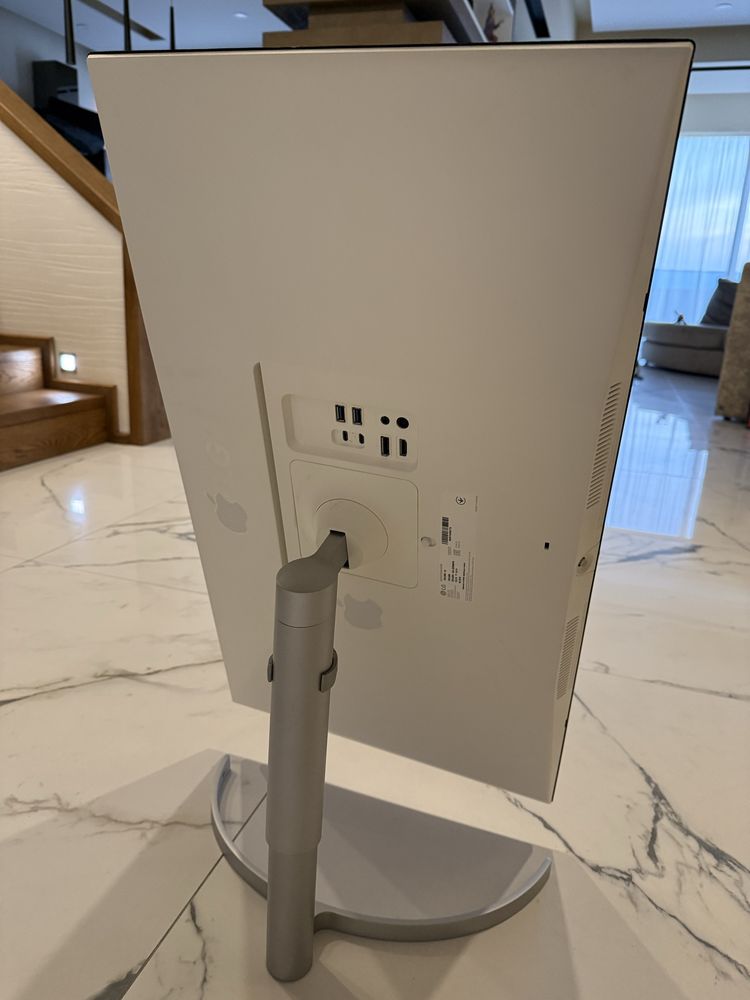 Монітор 31,5 LG 32UL950-W